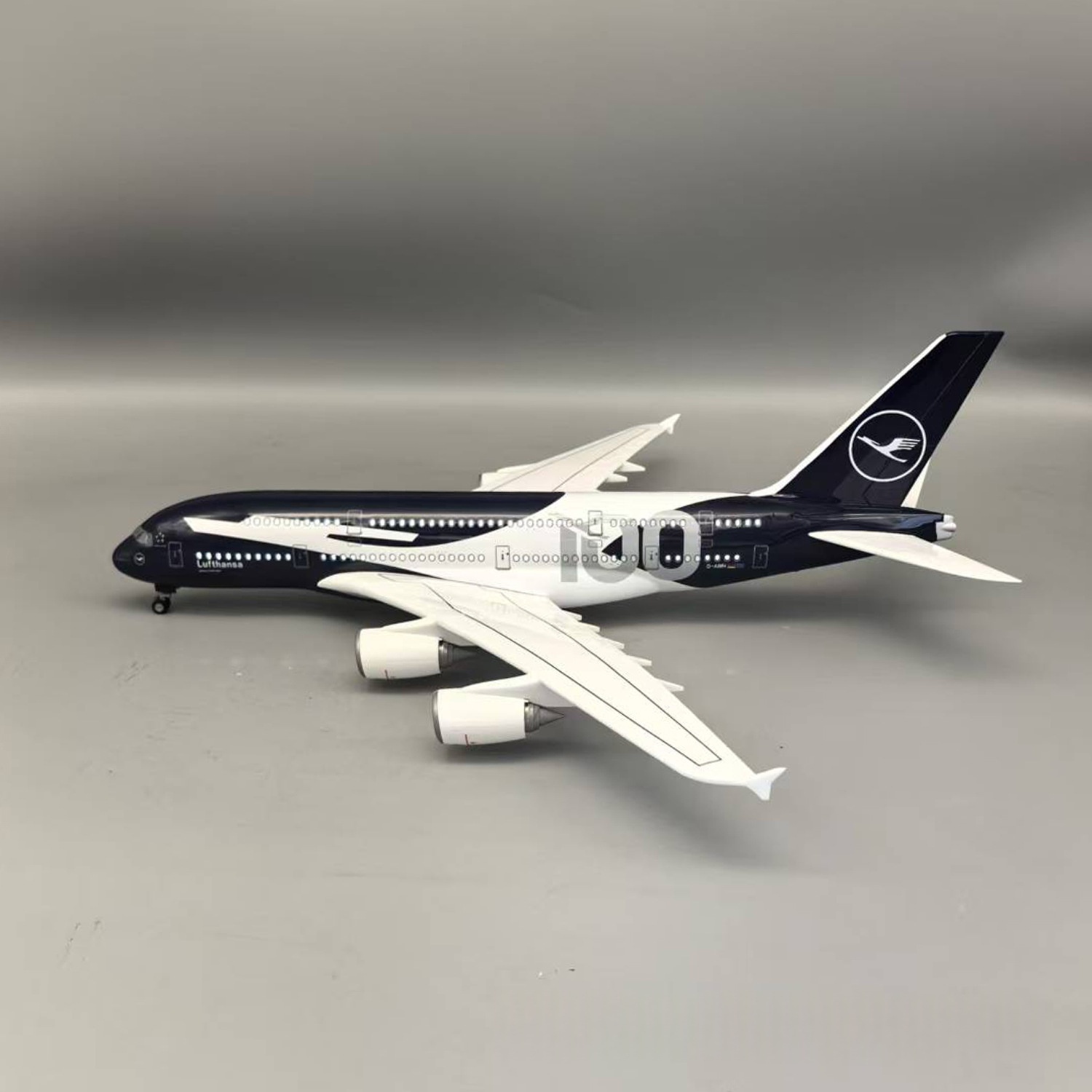 Nuevo Modelo de Avión de Resin - Party Games New Year reseña y precio