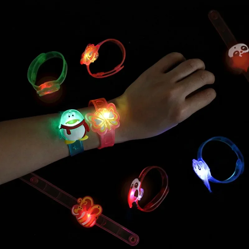 Reloj luminoso LED ajustable c - Party Games Easter For Kids reseña y precio